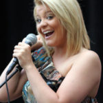 Lauren Alaina Returns to ‘American Idol’ Stage for ‘Barefoot and Buckwild’