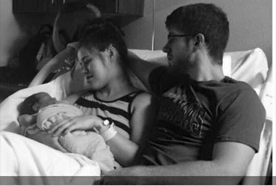 Jessa Duggar Seewald Holds New Baby in Hospital Bed