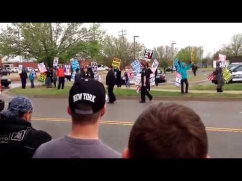 Moore Oklahoma runs Westboro Baptist Church out of town