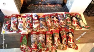 Everyone Gets a Stocking At Kardashian Christmas Except Blac Chyna