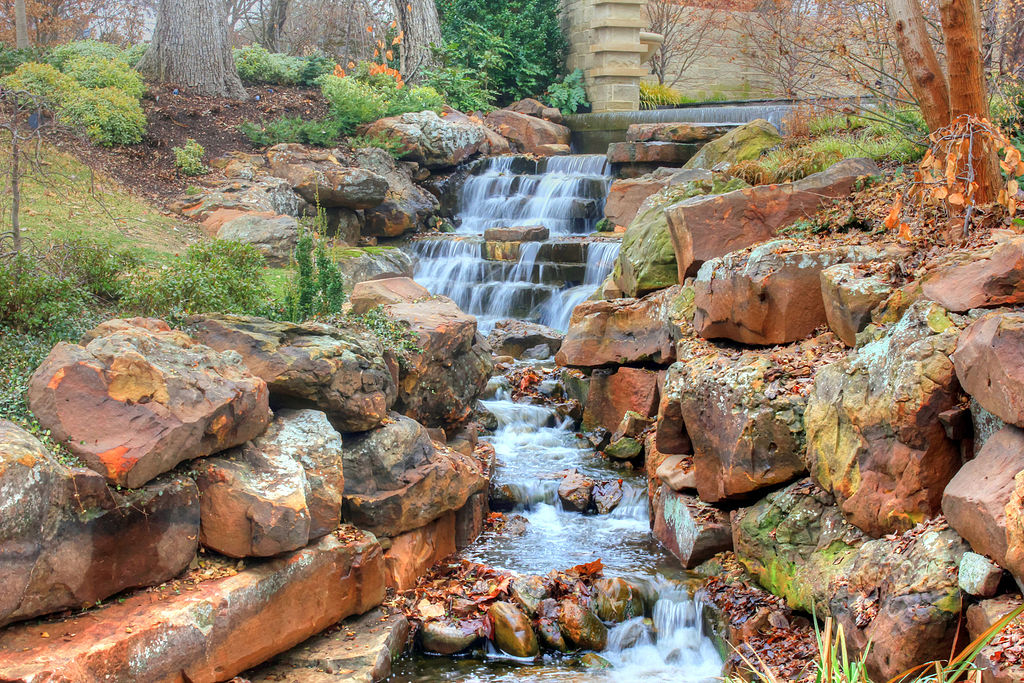 A Magical Arboretum In Word Pictures: Review of The Dallas Arboretum and Botanical Garden