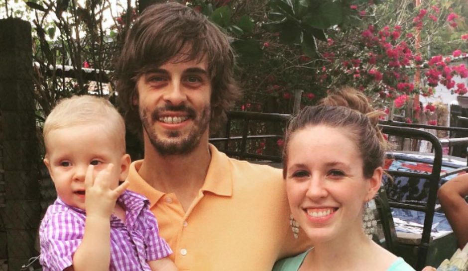 Jill and Derick Dillard Left Out of New ‘Counting On’ Promo Pic