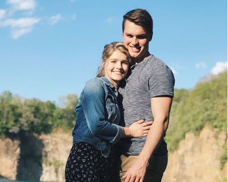 Josie Bates Announces Big Engagement!